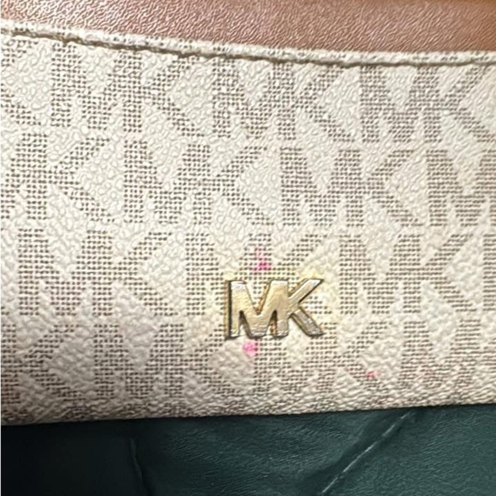 Michael Kors Tan and Cream Crossbody Bag - Picture 2 of 2